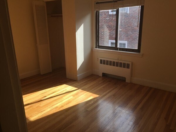 Photo - 9 Reservoir Rd Unit 1