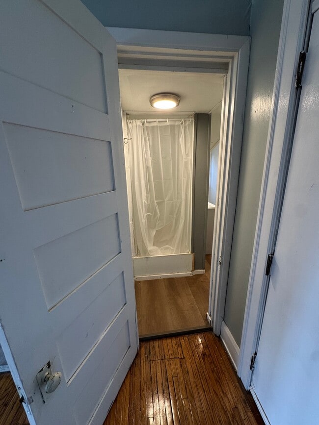 Photo - 428 W Bancroft St Unit 5