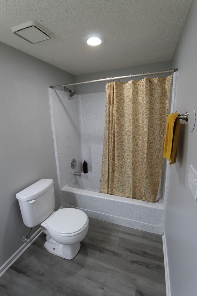Photo - First floor convenience. Ellis Pointe in Ralston. Lease Today! Unit 6320-105