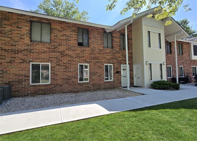Building Photo - 23 Kiowa Ct Unit 23 Rental