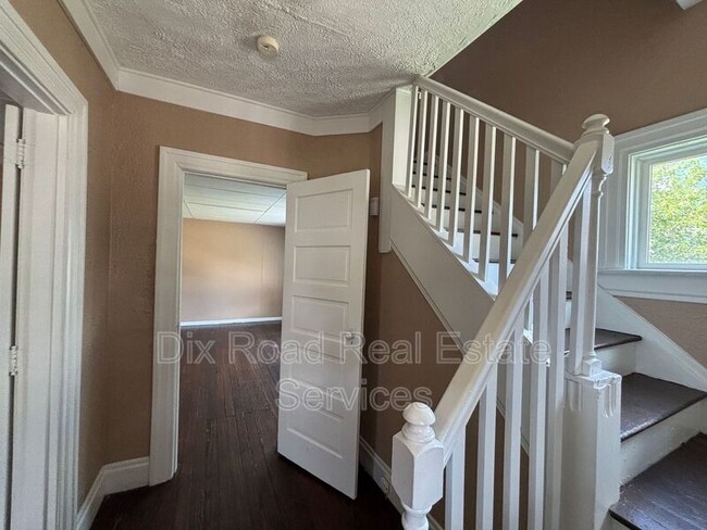 Photo - 112 Heaton Ave
