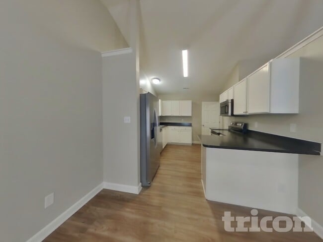 Photo - 956 Ashland Ave