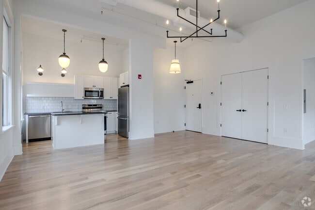 1BR, 1BA - 706SF - 202 - Washington Lofts