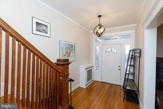 Photo - 1113 Clifton St NW