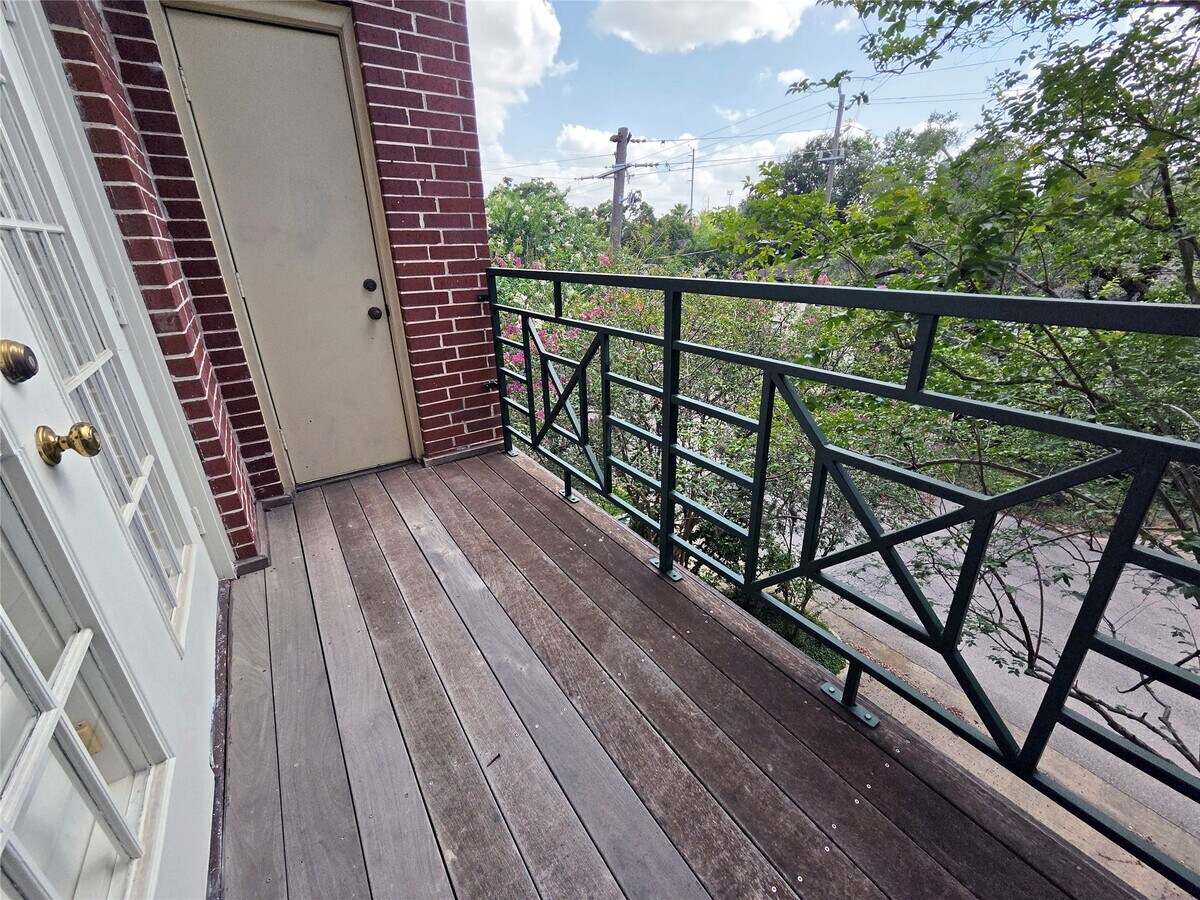 Photo - 4509 Hazard St