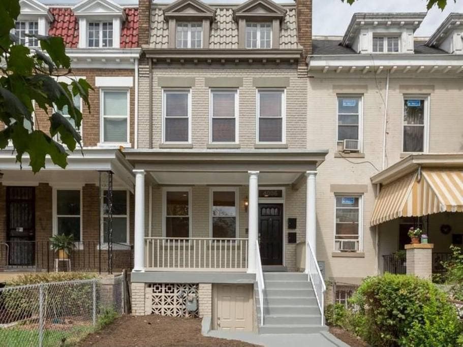 Photo - 4006 7th St NW (Washington, DC)