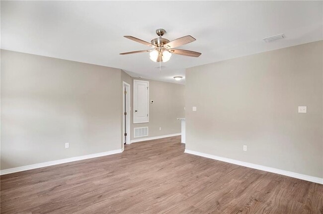 Photo - 2897 Arc Rd