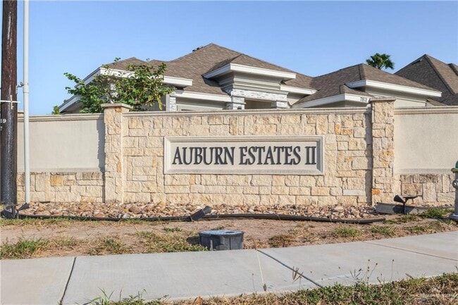 Photo - 25 Warbler Ave