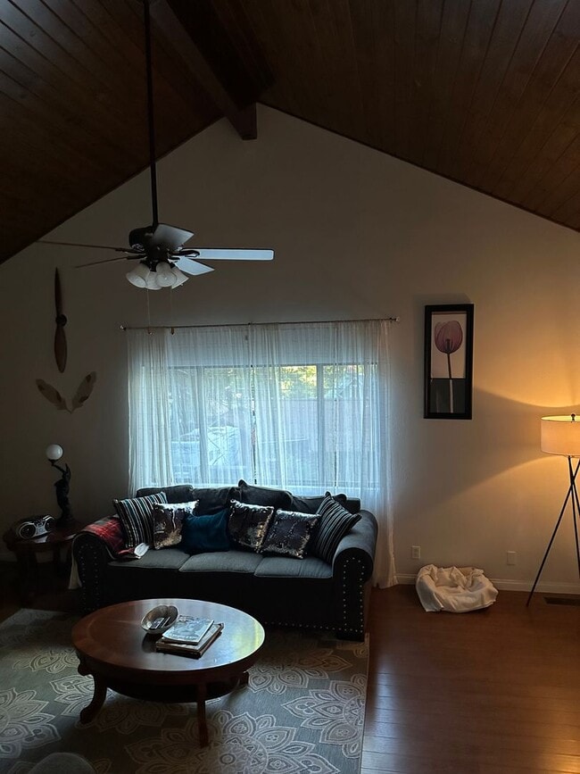 Photo - 2 bedroom 2bath with garage.