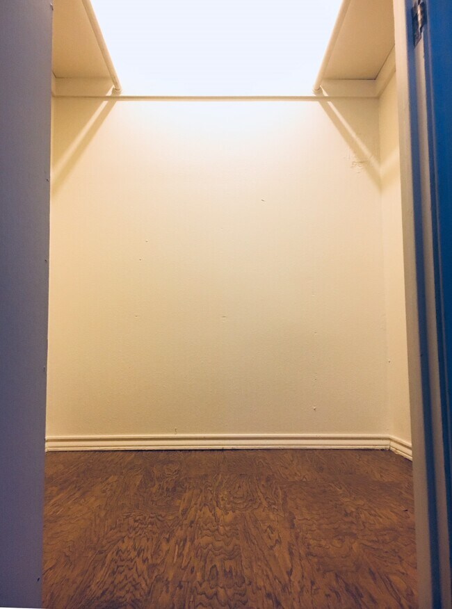 Photo - 1113 Bayfield Dr