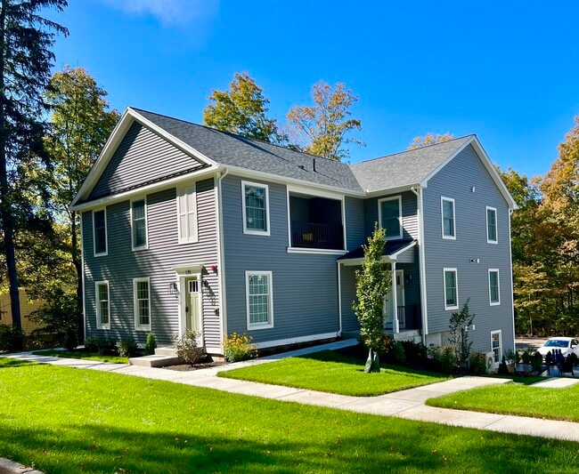 Photo - 179 Butternut St Unit F