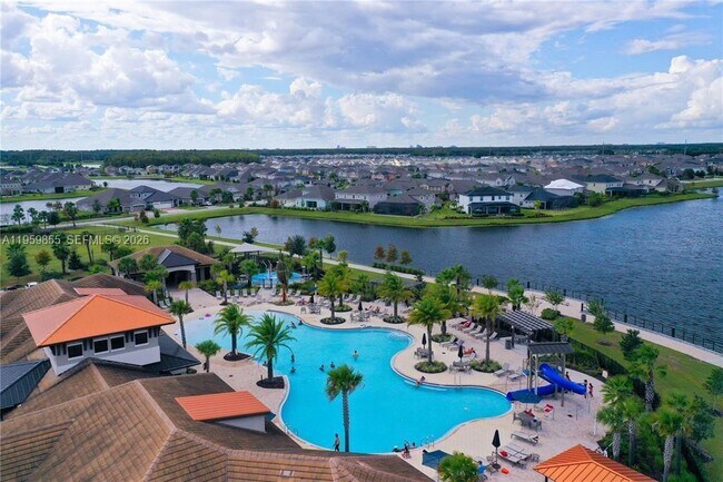 Photo - 2218 Centerra Loop