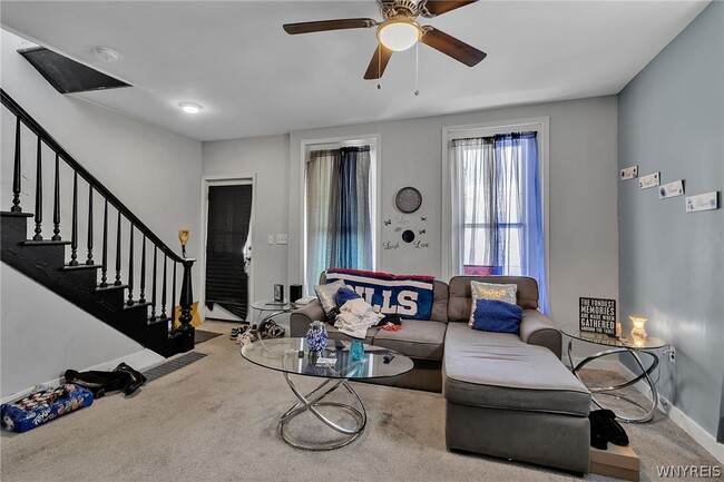 Photo - 43 Waterman St