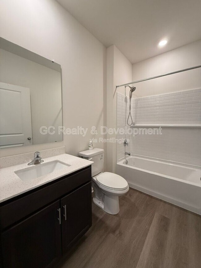 Photo - 14729 Greenbriar Dr