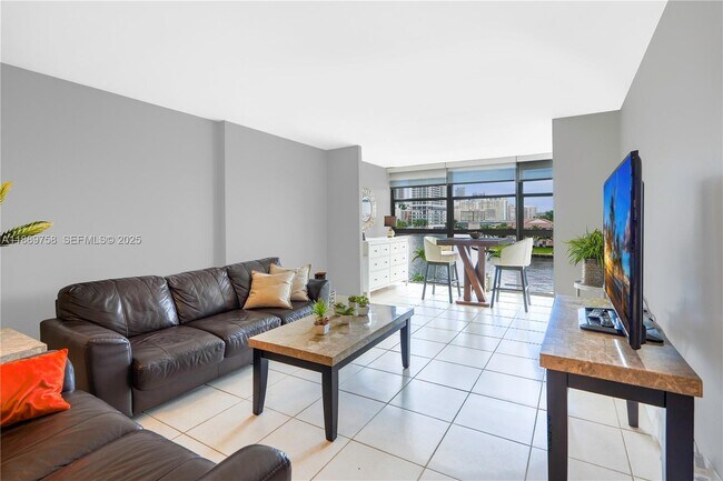 Photo - 200 Leslie Dr Unit 526