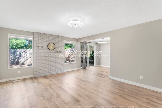 Photo - Updated Two Bedroom Duplex in Oak Grove!