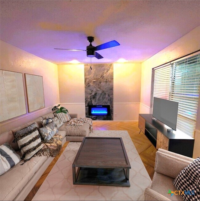 Photo - 1901 N 10th St Unidad 8