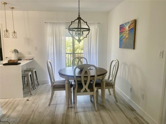 Building Photo - 788 Park Shore Dr Unit H36 Rental