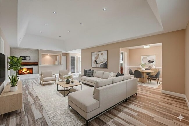 1902 Sedgie Dr
