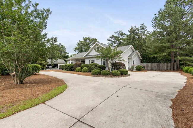 Photo - 1350 Monticello Dr