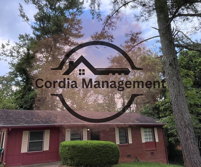 Building Photo - 3 Bedroom With Beautiful Hardwood Floors F... Rental