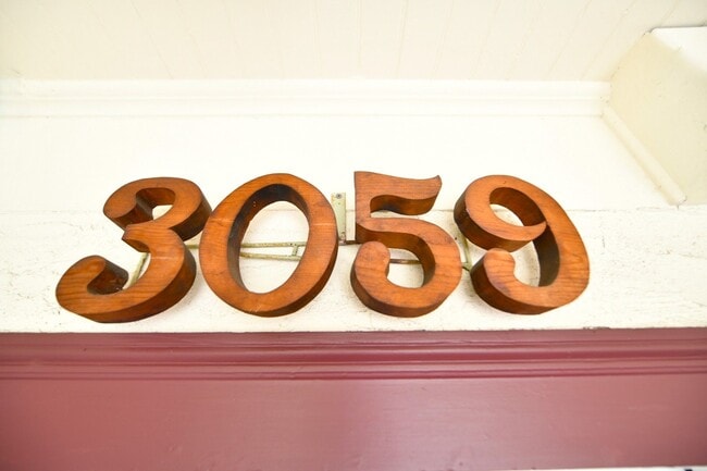 Photo - 1p716 - 3055-3061 Adeline Street Unit 3059