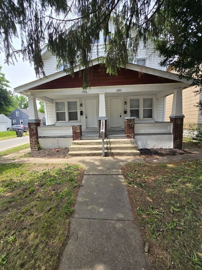 1091-1093 SOUTH CHAMPION AVENUE - 1091-1093 SOUTH CHAMPION AVENUE Apartamento Unidad 1093 S. Champion Ave.