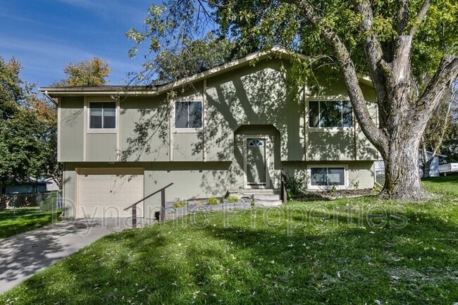 Photo - 4115 N 213th Cir