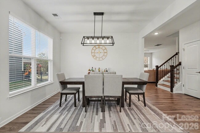 Photo - 4444 Fls Lk Dr S W