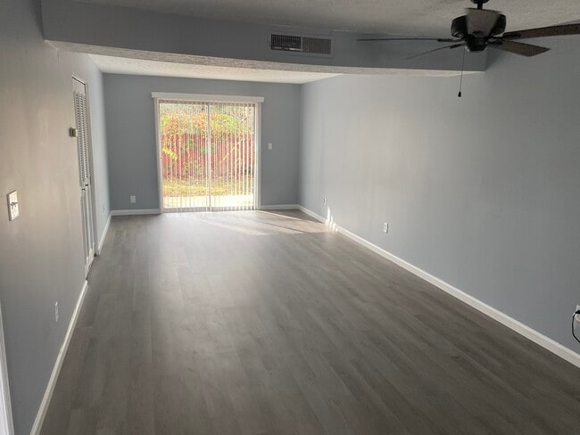 Townsquare Apartments