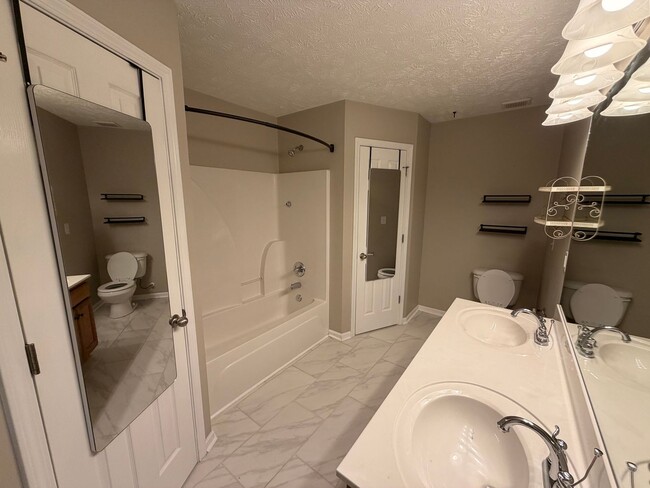 Photo - Charming 3 Bed 2 Bath Home in Murfreesboro