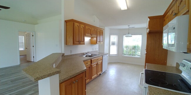 Photo - 1289 Gailard Dr