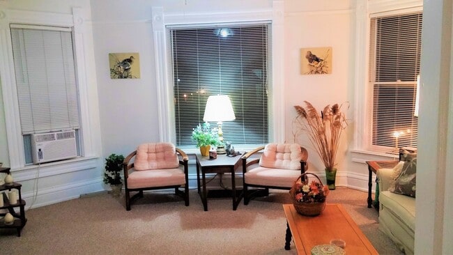 Photo - 18415 Hoffman Ave Unit #1