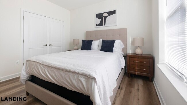 909 Mansion Dr Unit 702-207