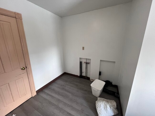 Photo - Herndon Apartments