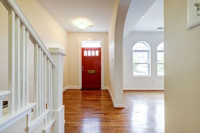 450 Randolph St NW