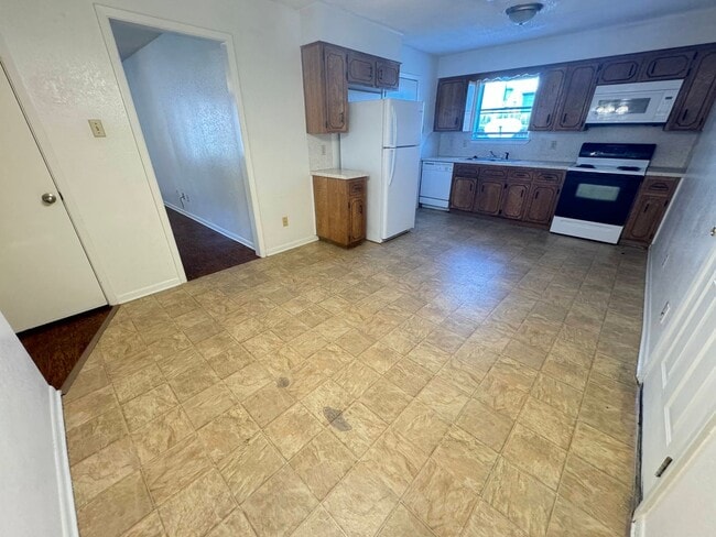 Photo - 2208 Chafin Dr