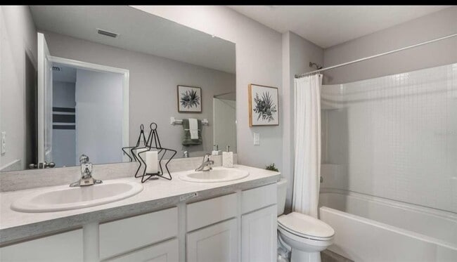 Building Photo - 33366 Darley Dl Trl