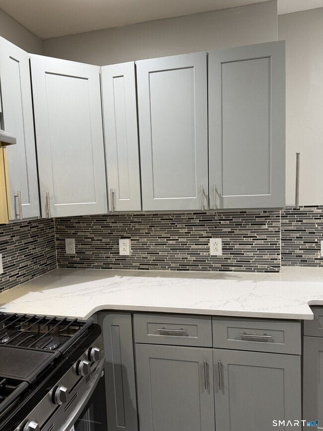 Photo - 336 Bond St Unit 1st Floor