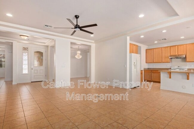 Photo - 1918 E Indigo Ct