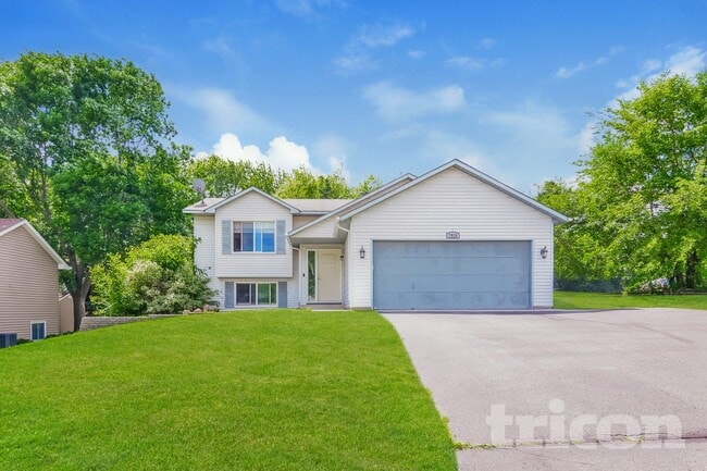 Building Photo - 7920 Grinnell Way