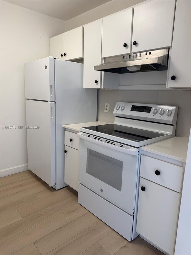 Photo - 13355 SW 9th Ct Unit 415H