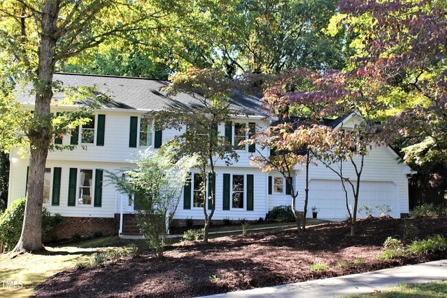 Building Photo - 6321 Gainsborough Dr Rental
