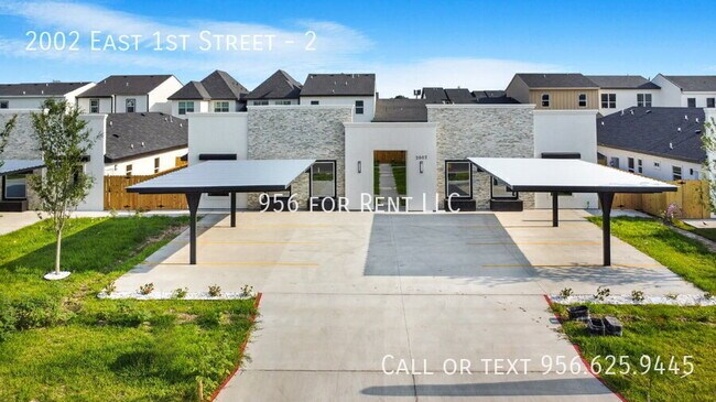 Photo - 2002 E 1st St Unit 2