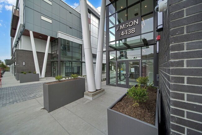 Photo - 14438 72 Av Unit Amson Square