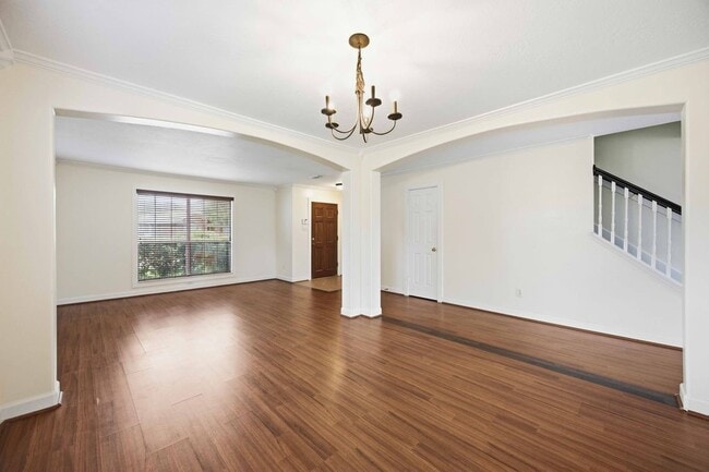 Photo - 14015 Crossvale Ln