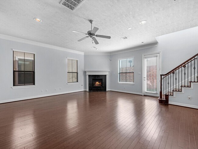 Photo - 11643 Royal Oaks View