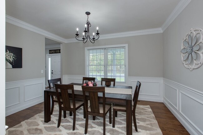 Photo - 301 Glen Forest Dr