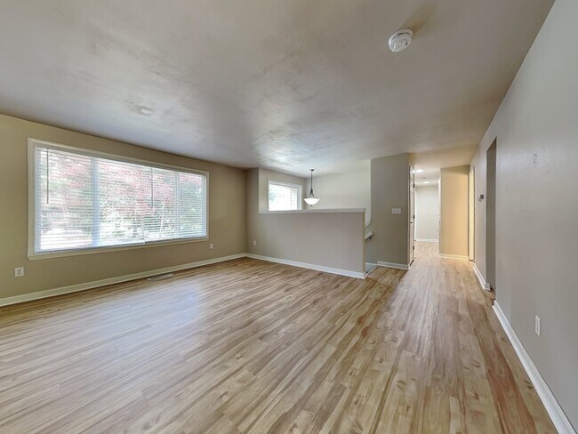 Photo - 4501 87th Ave W