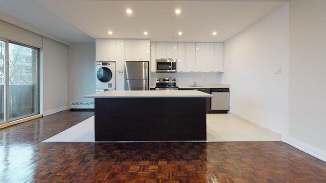 Photo - 765 Browns Line